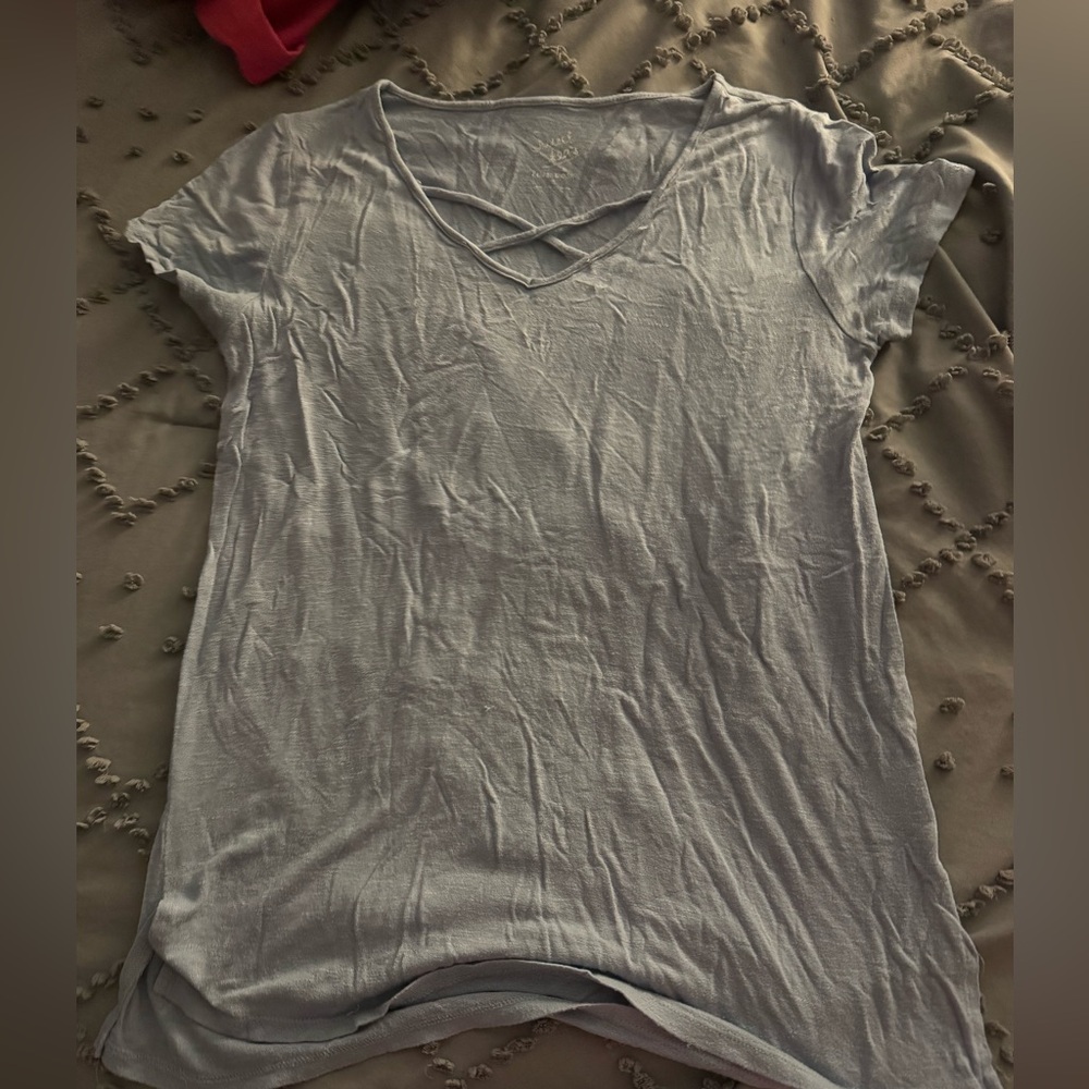 Casual blue V-Neck Tee